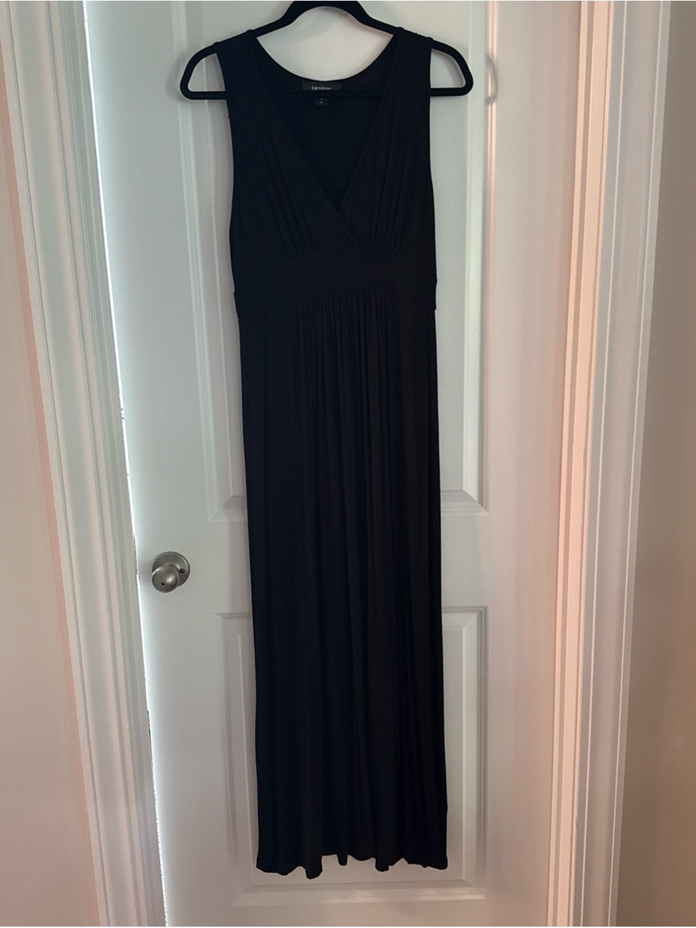 Karen Kane Women's Large Black Knit Sleeveless Stretch V-Neck Maxi Dress